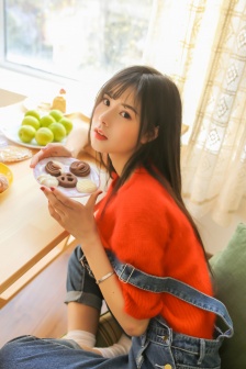 一觉醒来自己变成了乳胶娃娃